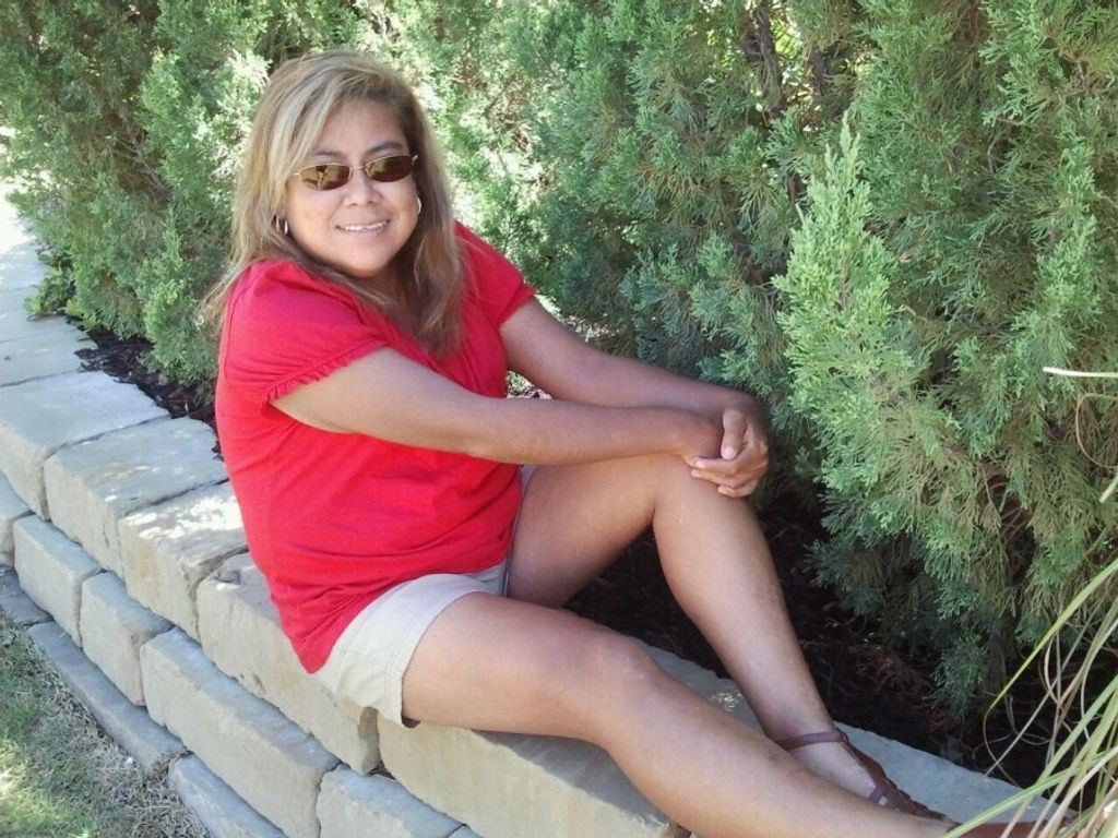 Dolores "Garcia" Apps