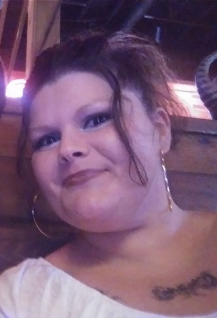 Melissa Michelle (Couch)  Varvel