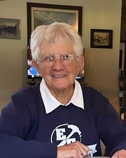 Helen Louise Yarnall's obituary image