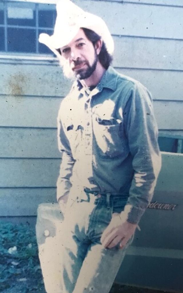 Tully Edward Woods Profile Photo