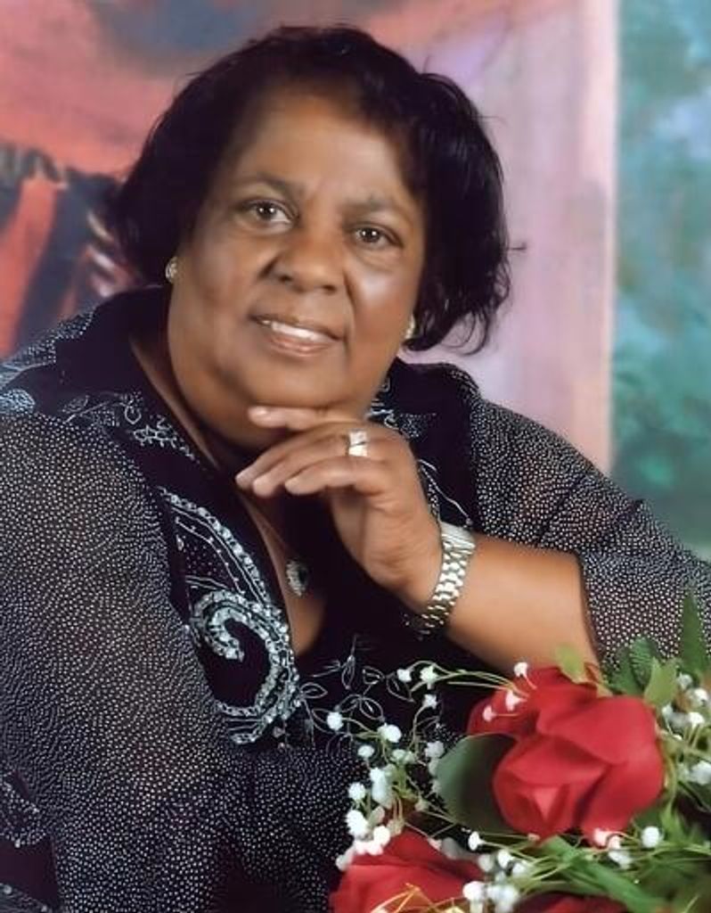 Olive Collins Profile Photo