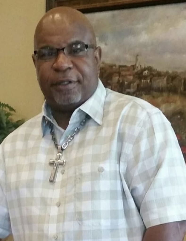 Ronnie  Earl  Davis