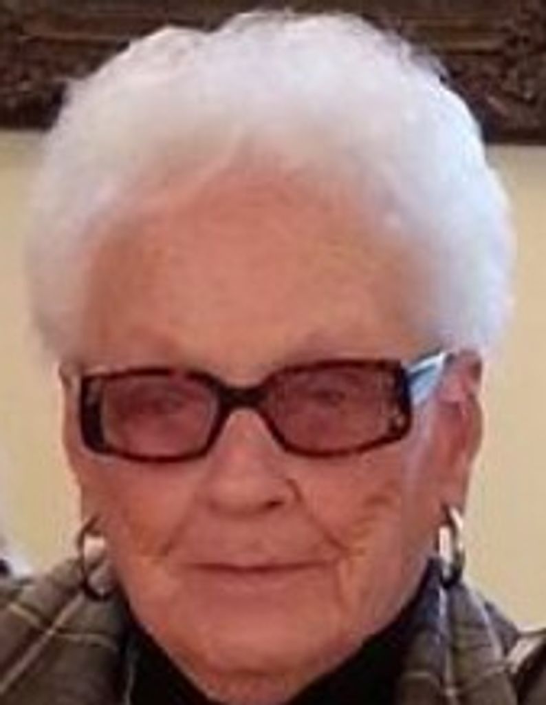 Lorraine Weaver Profile Photo