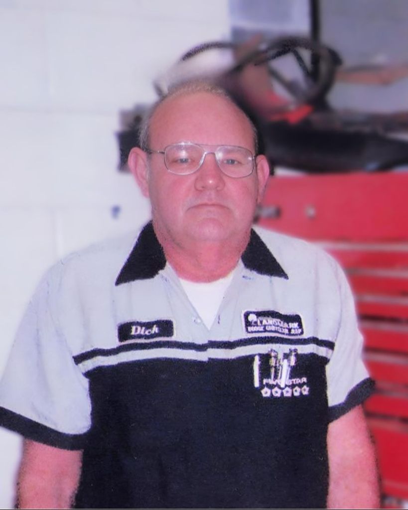 Richard L Skaggs