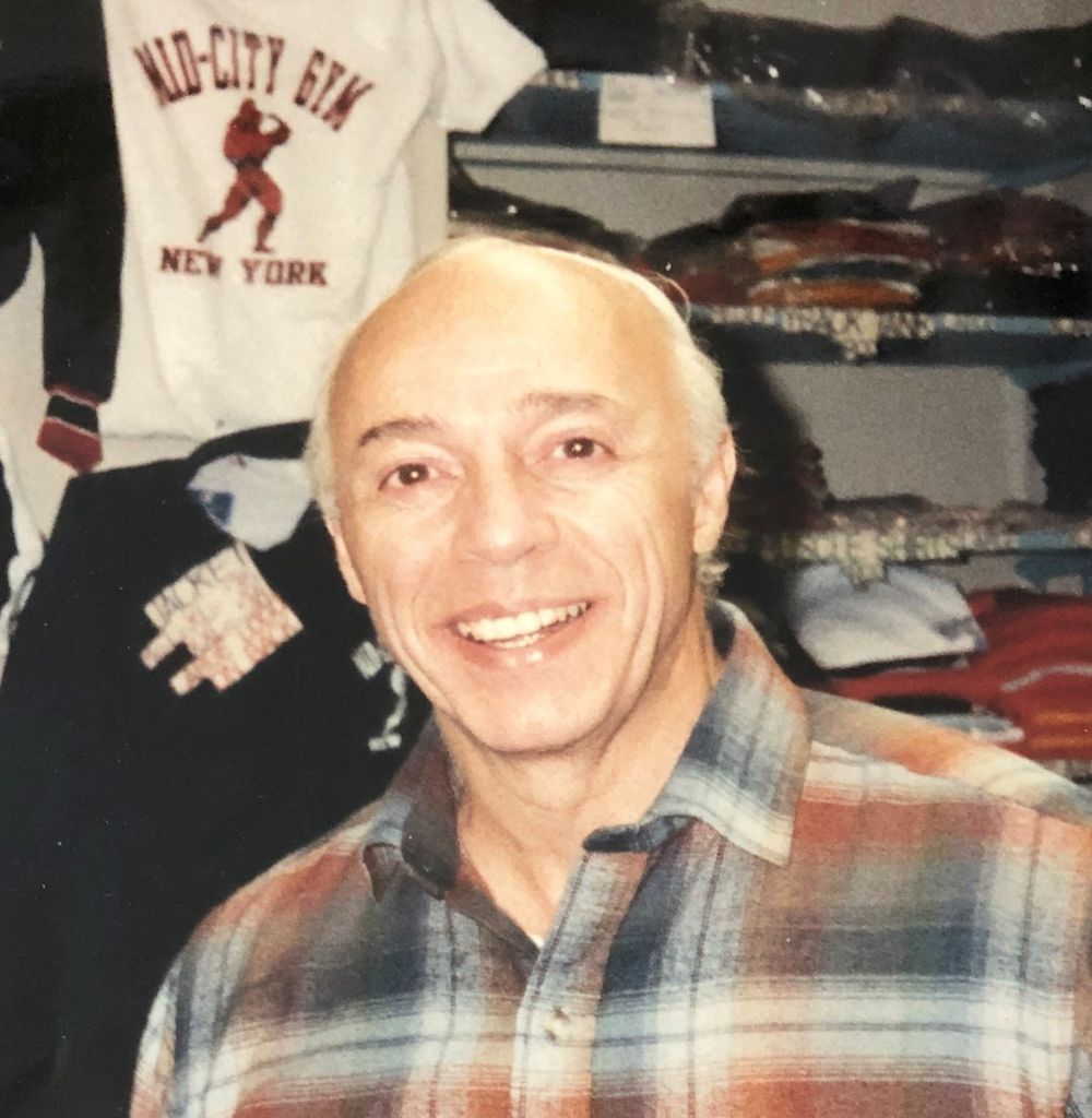 Thomas Minichiello Profile Photo