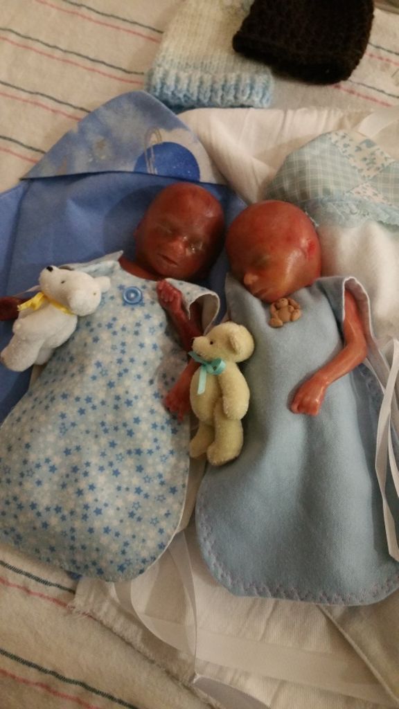Twins Waylen And Lachlan Jones