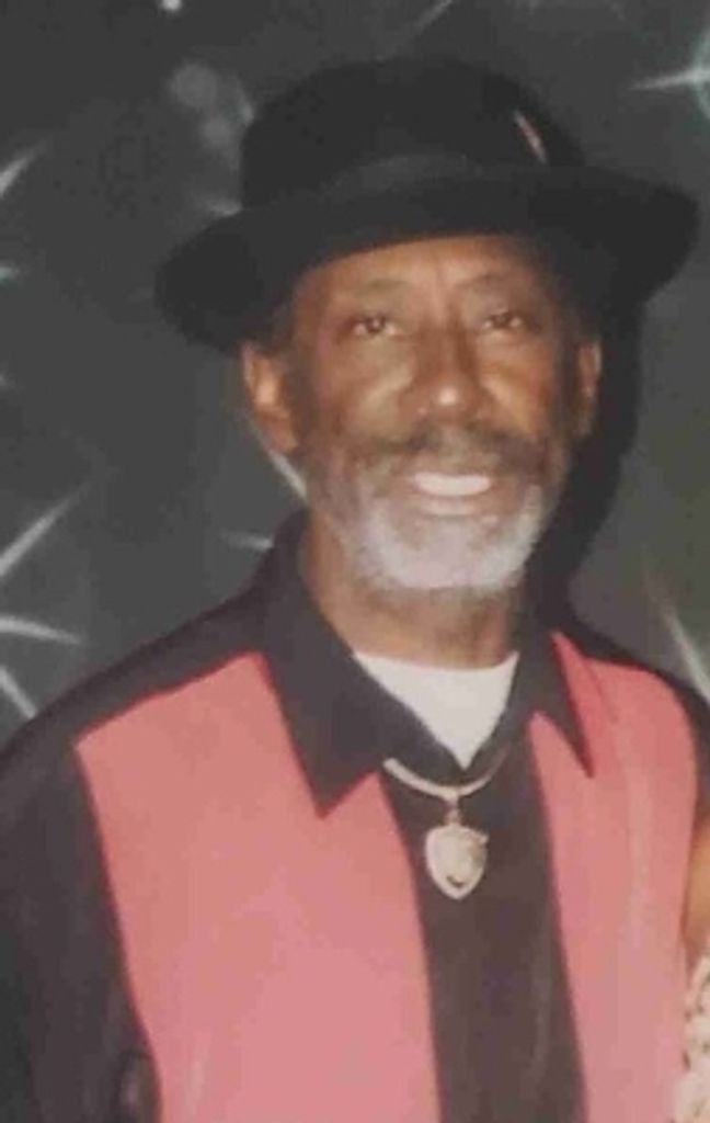 Oscar Devone Belton
