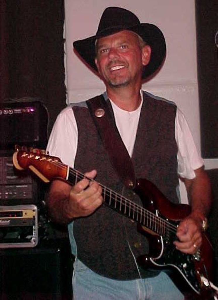 Ireland,, Larry D. Jr.