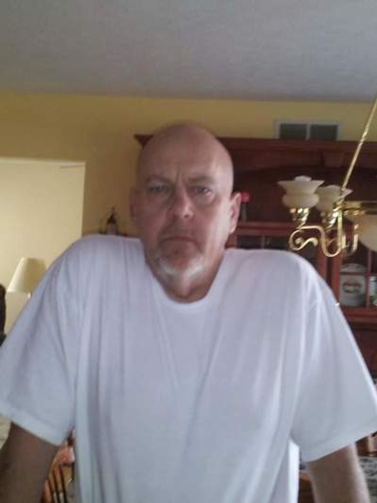 Robert "Bob" Cummings