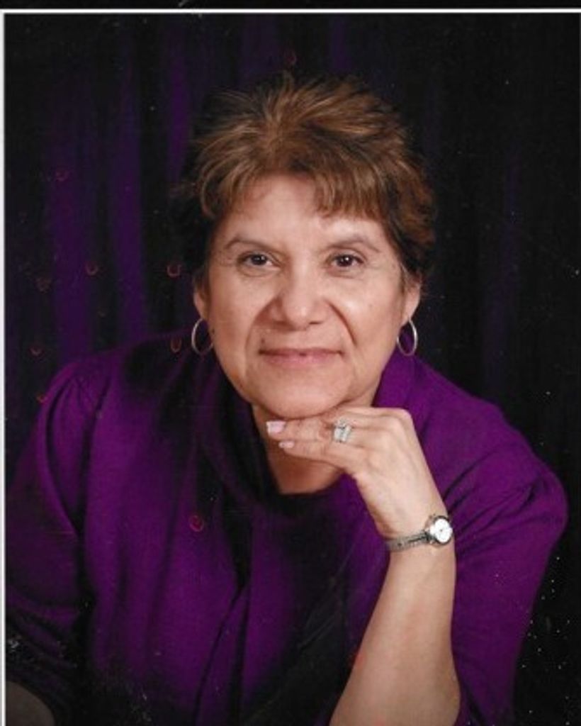 Esther G. Castillo Profile Photo