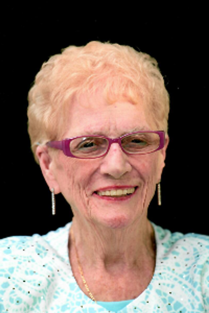 Dorothy P. "Dolly" (Evers) Ferreira Profile Photo