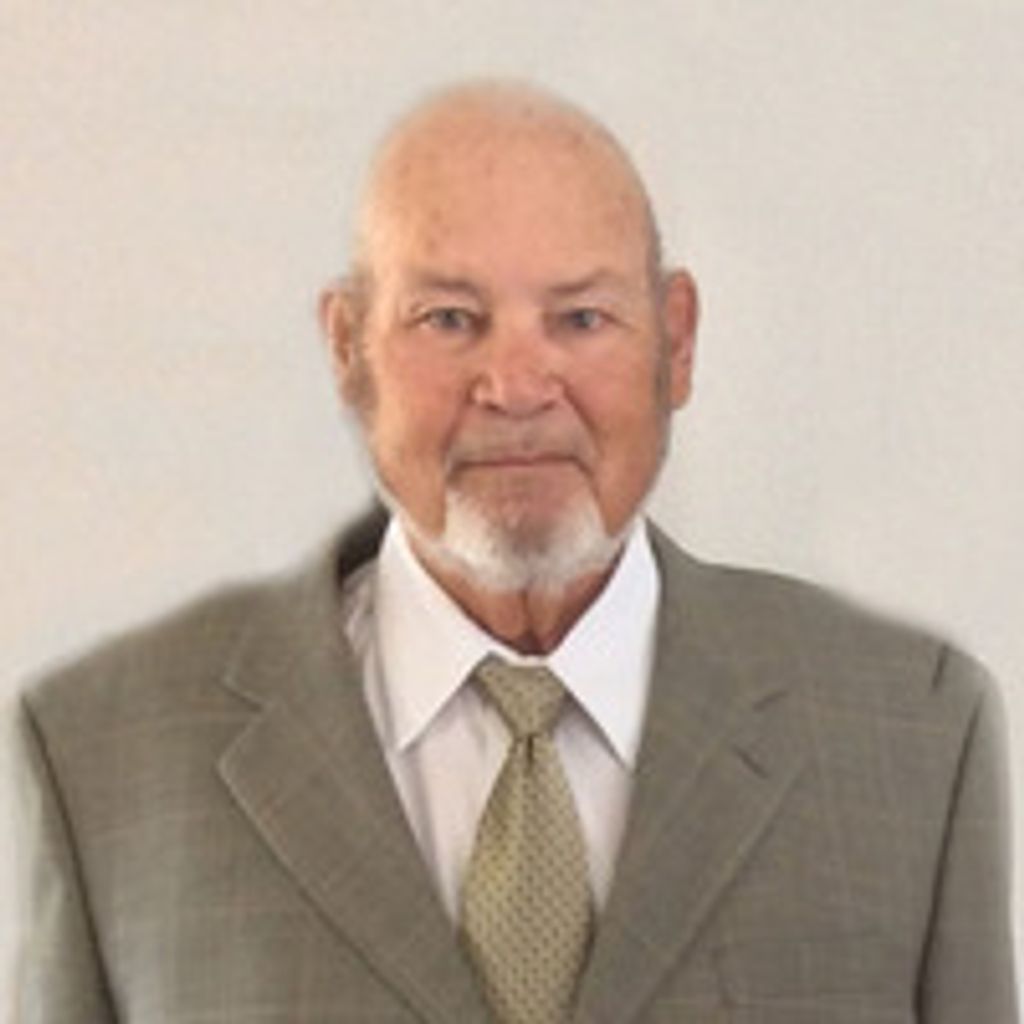 Larry J Bradshaw