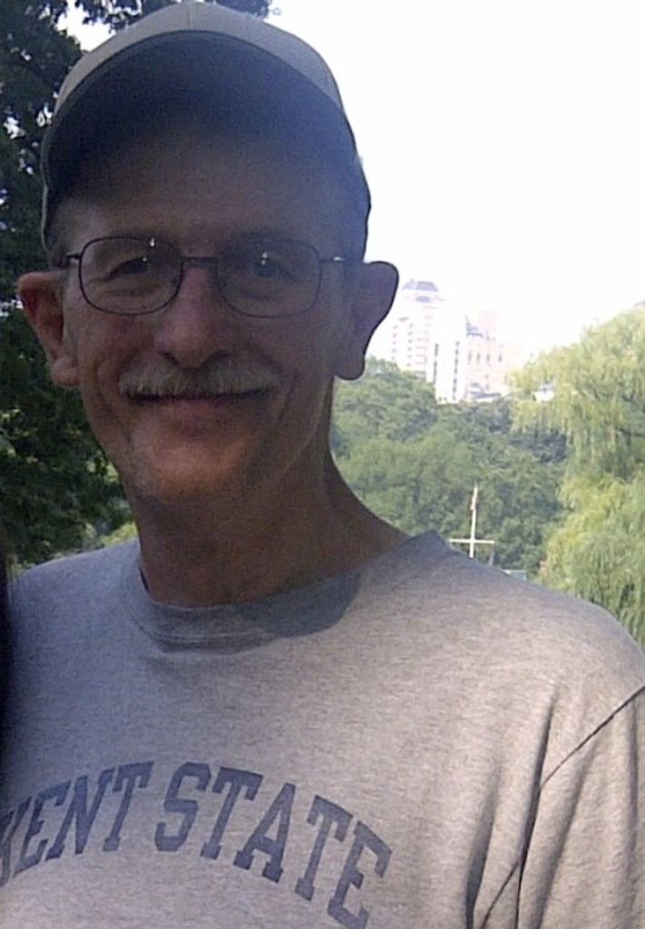 Michael Earl Gubbins Profile Photo