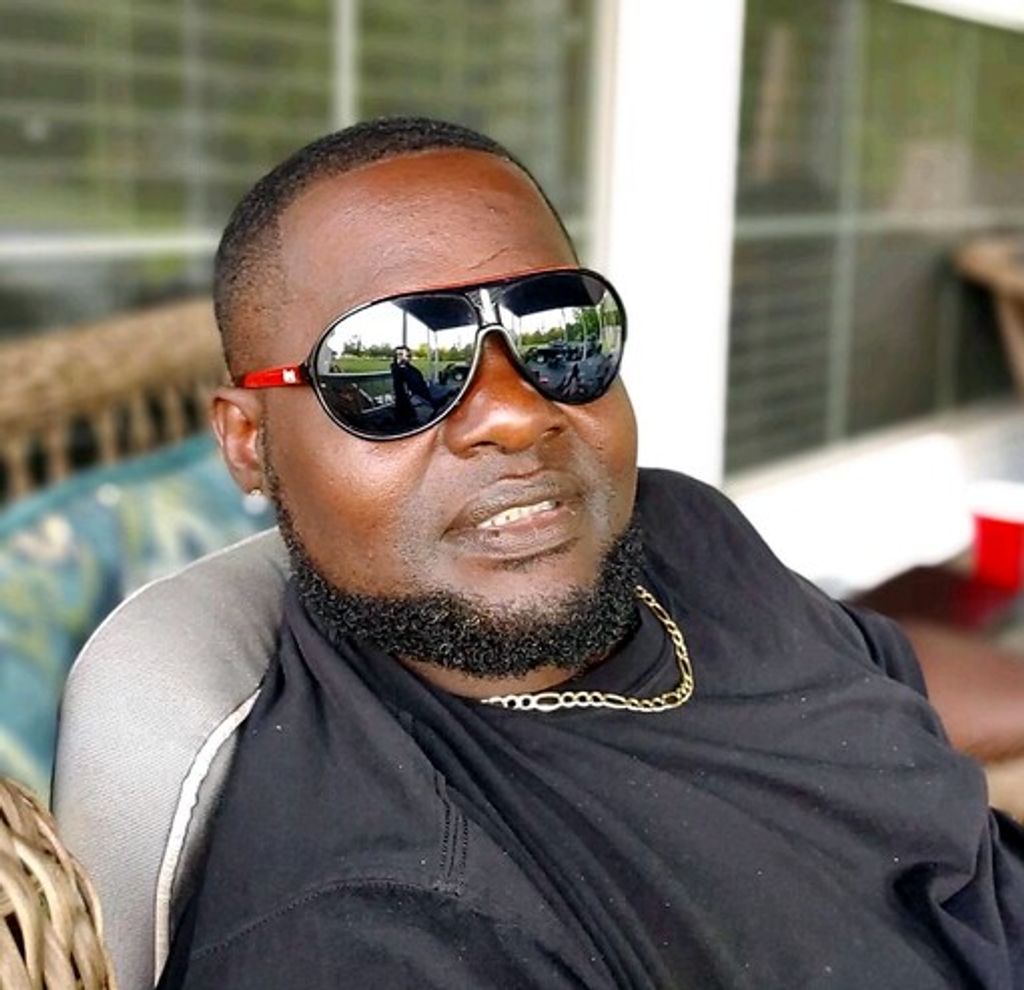 Mr. Travis Lavoris "Dip" Bradford