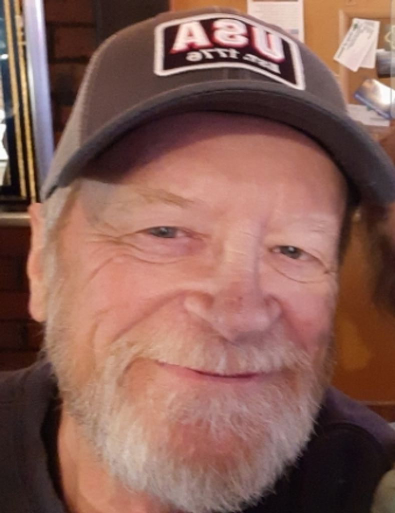Robert "Bob"  Dean Fischer 