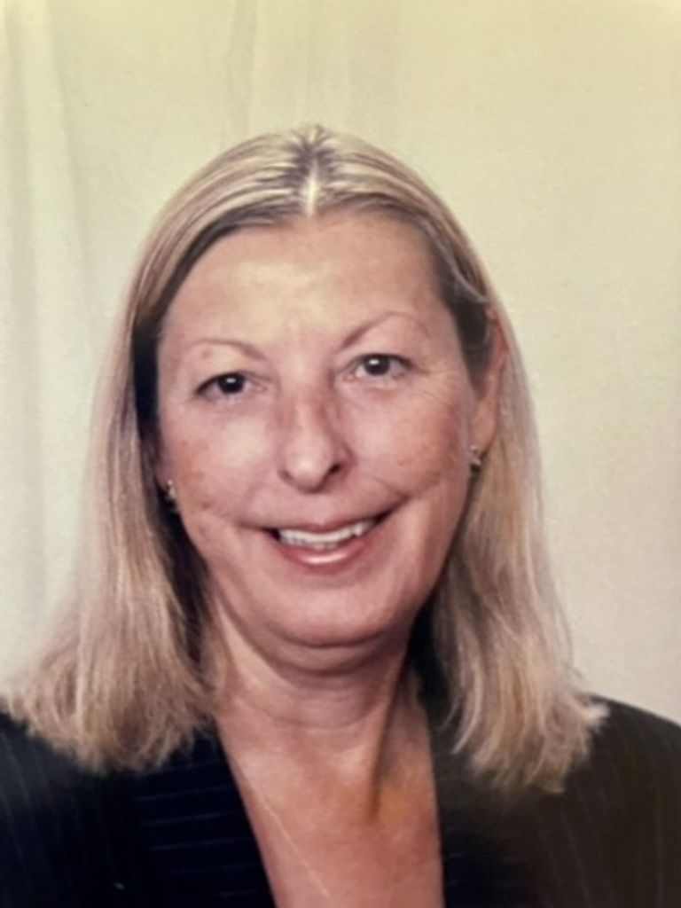 Mary Austin Mitchem Profile Photo
