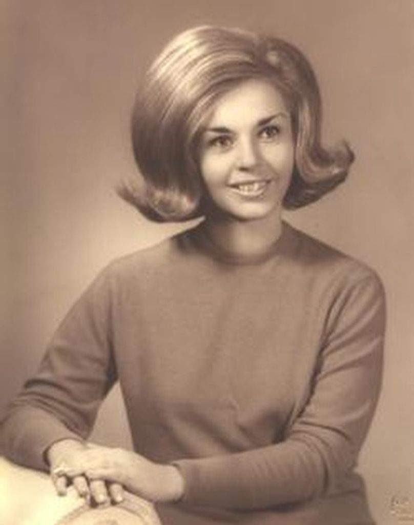 Sari Elizabeth Skinner