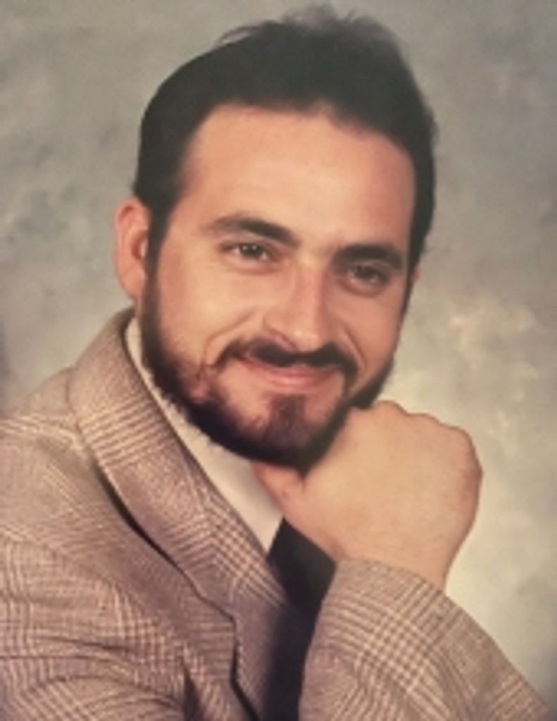 Mr. Thomas  Lee Smith 