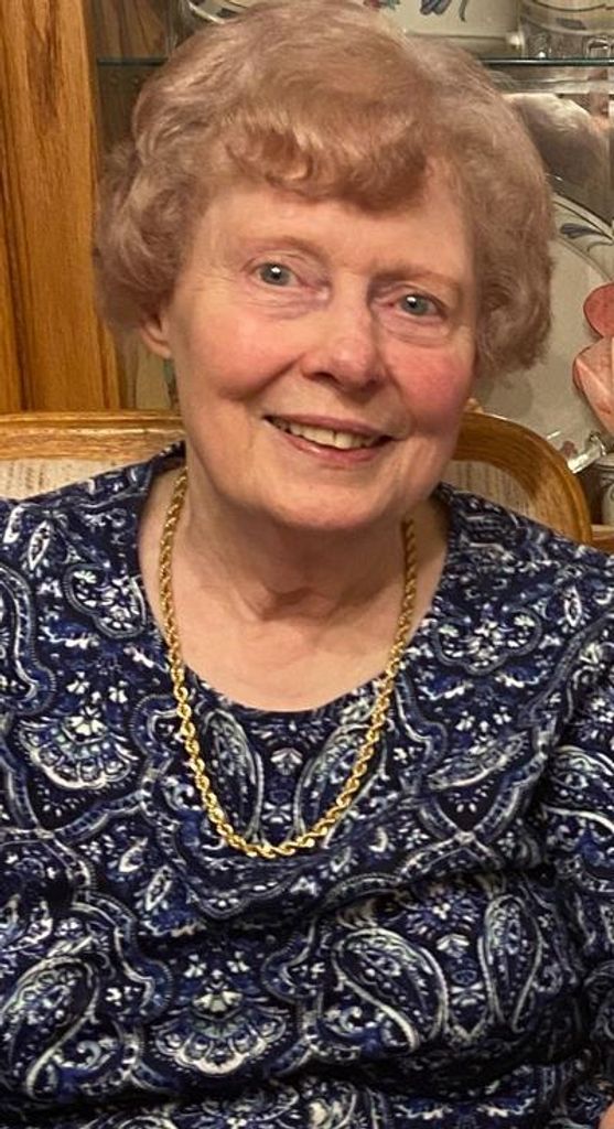 Marilyn E. Dinapoli Profile Photo