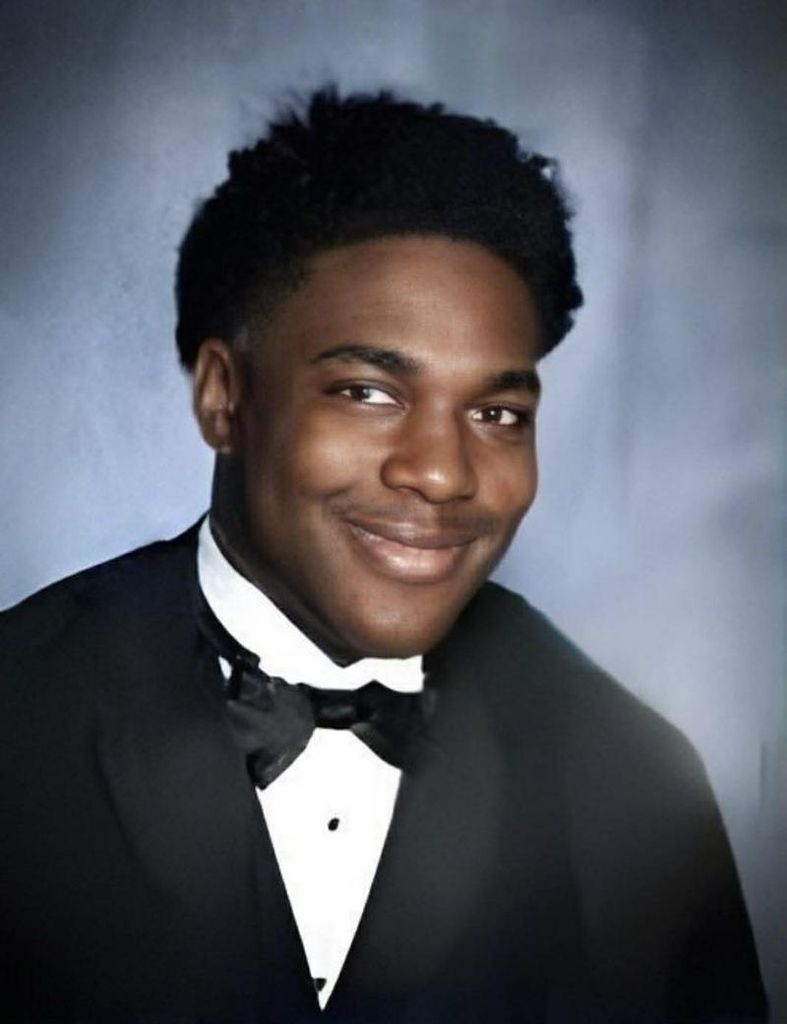 Mr. Justin Marlo Davis Profile Photo