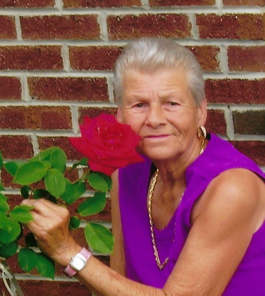 Vivian Scott McLamb