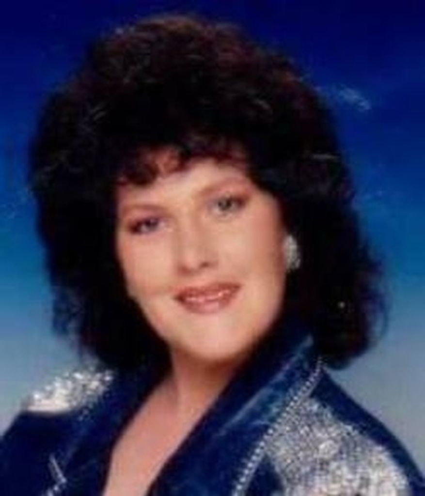 Kimberly Sue Robles Profile Photo