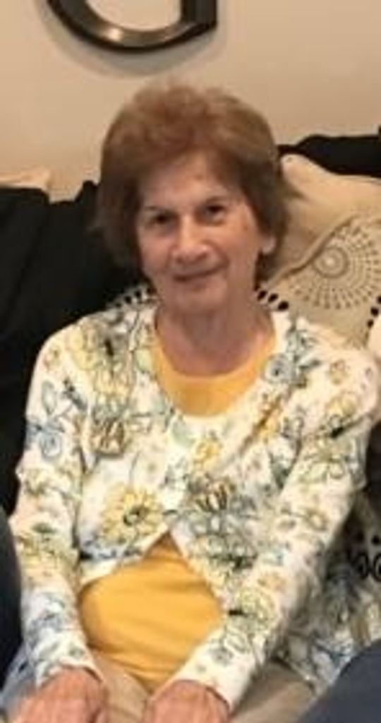 Mary Ann Glowaski Profile Photo