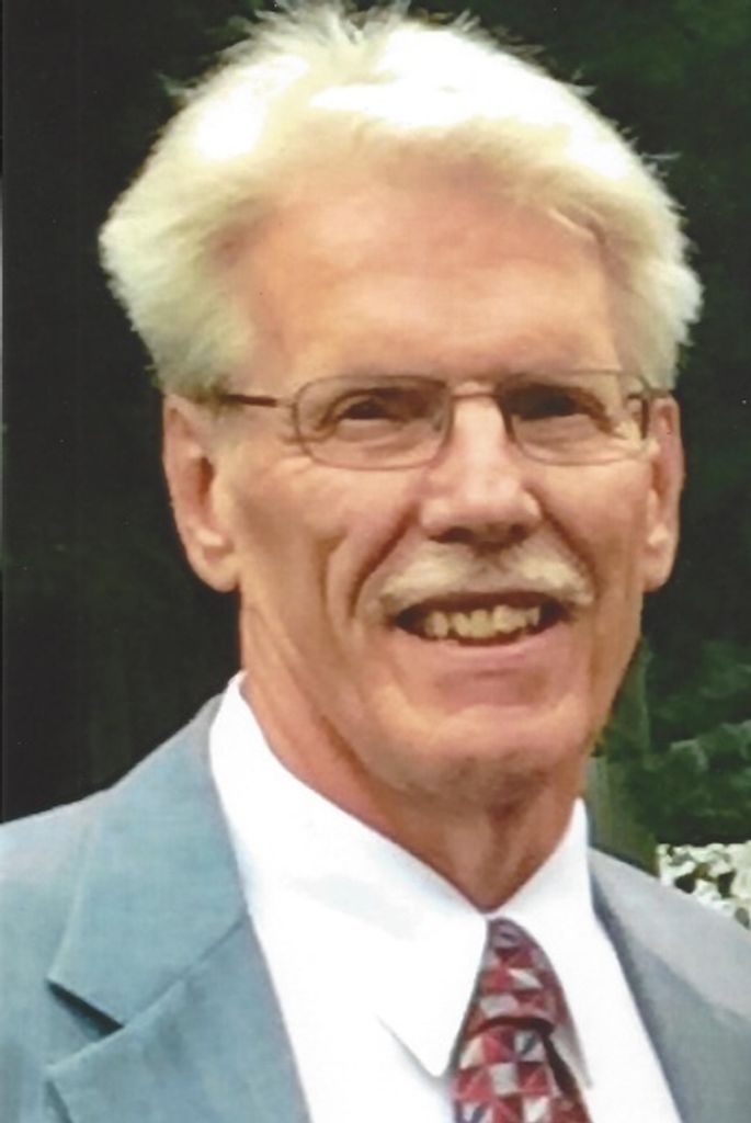 Robert J. Barlow Profile Photo