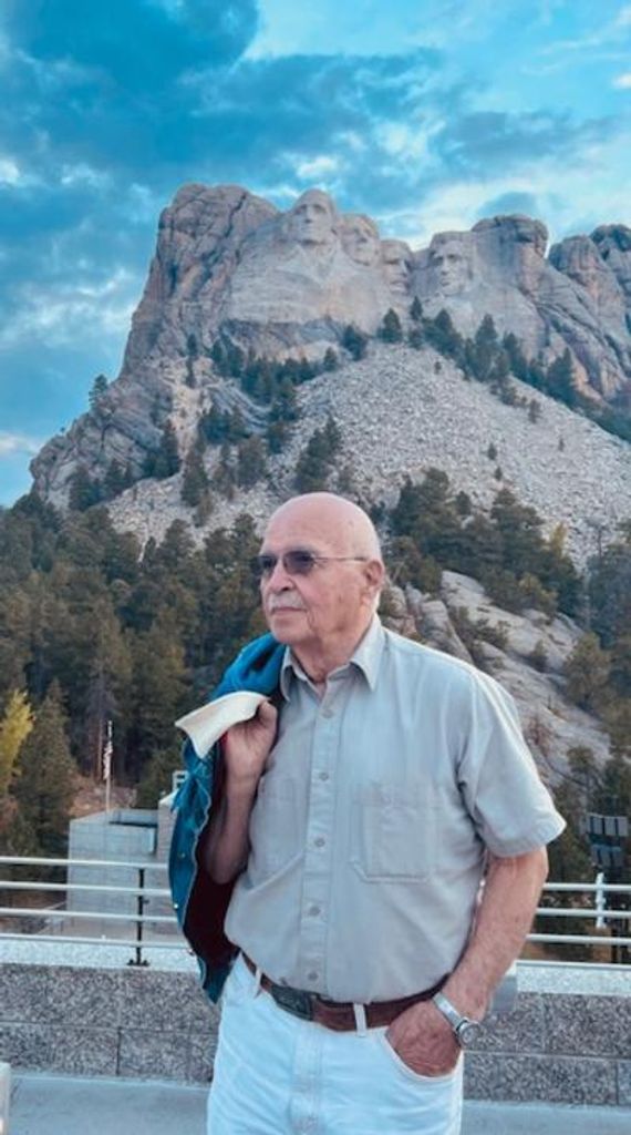 Robert Sammons Profile Photo