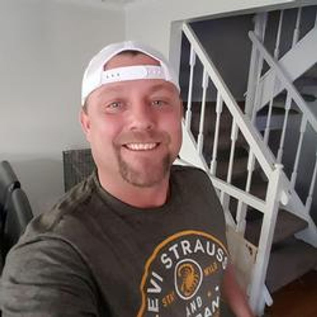 Travis Jay Johnson Profile Photo