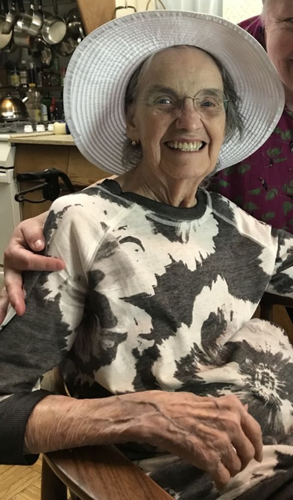Ruth Marian Calhoun Profile Photo