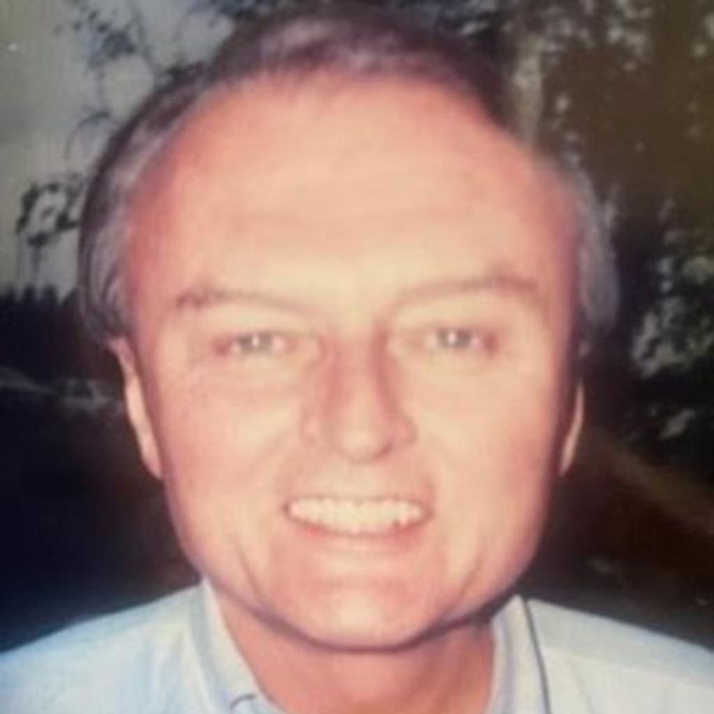 Gary Baker Tullis