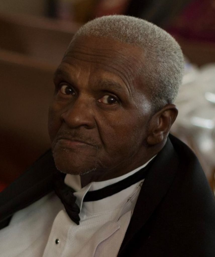 Claude N Castleberry