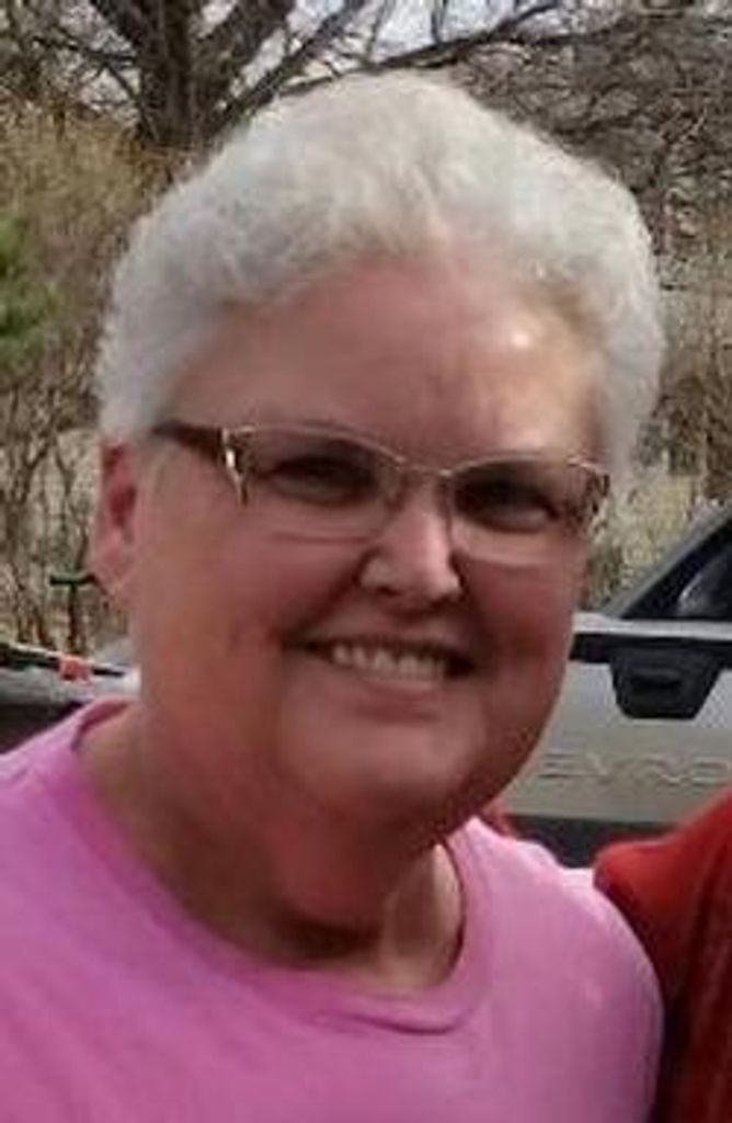 Linda Louann Drobny Profile Photo