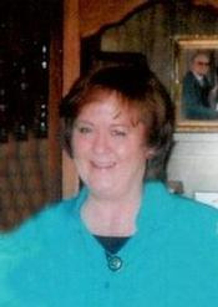 Vicki Verquer-Ebell Profile Photo