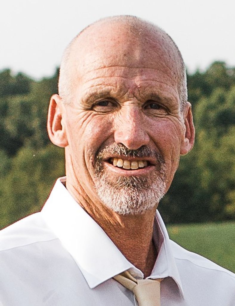 Bruce Hannah Profile Photo