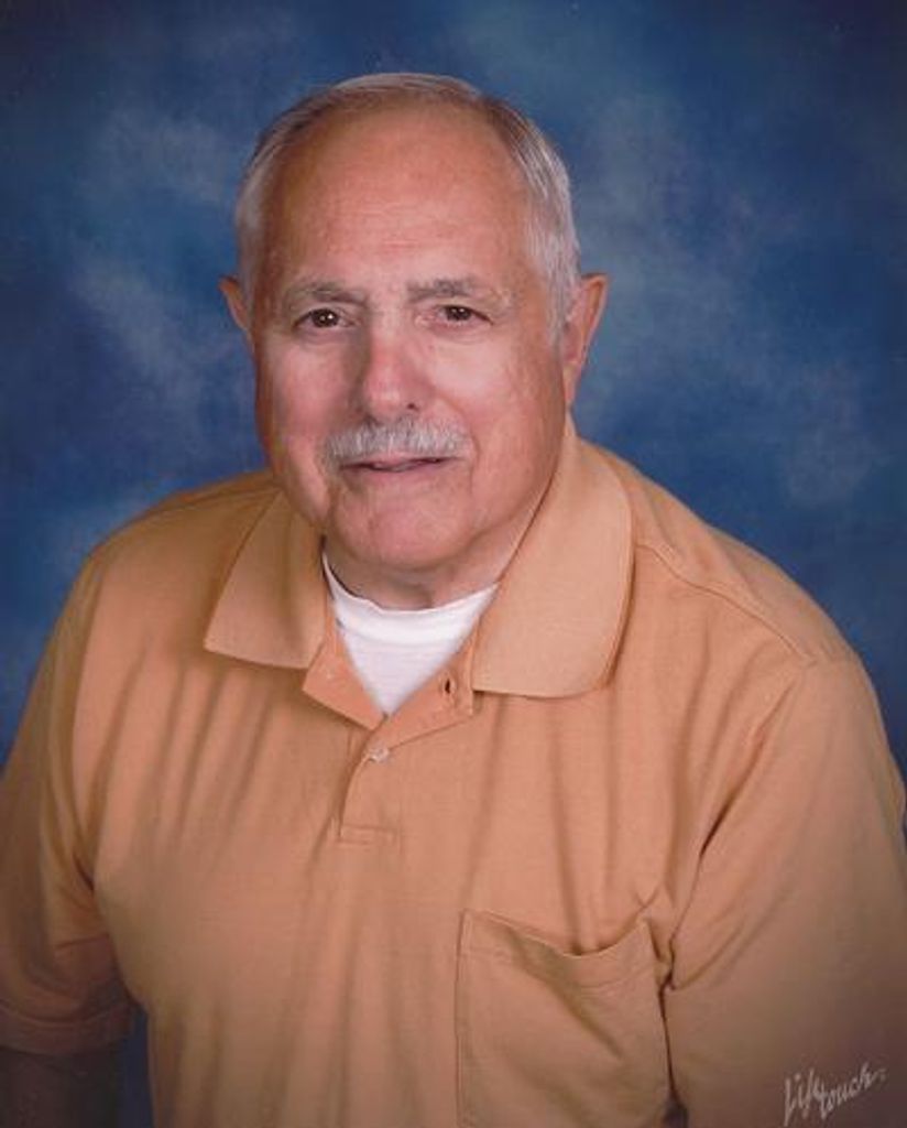 Thomas E. Davis Profile Photo