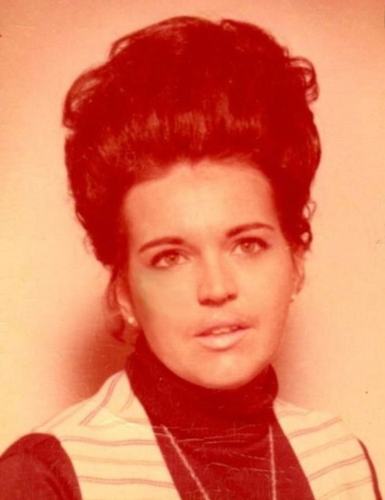 Connie Pearl Stelzig