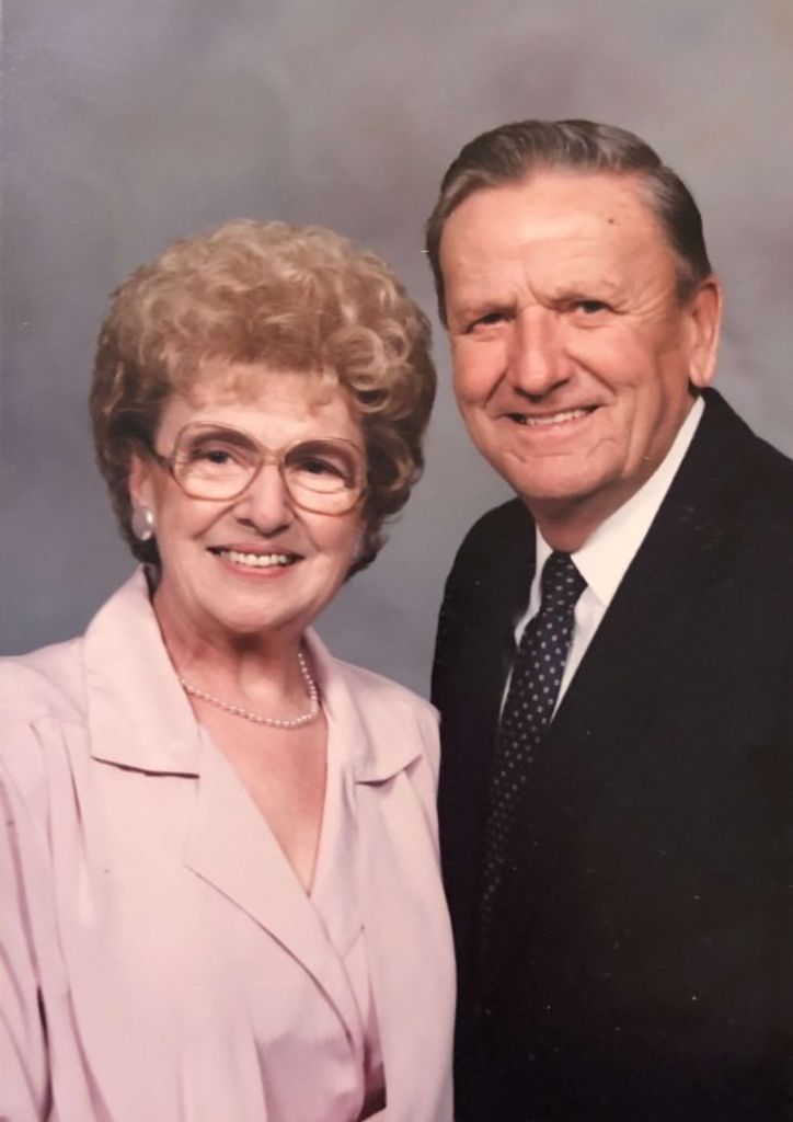 Betty (Zettlemoyer)  Snyder