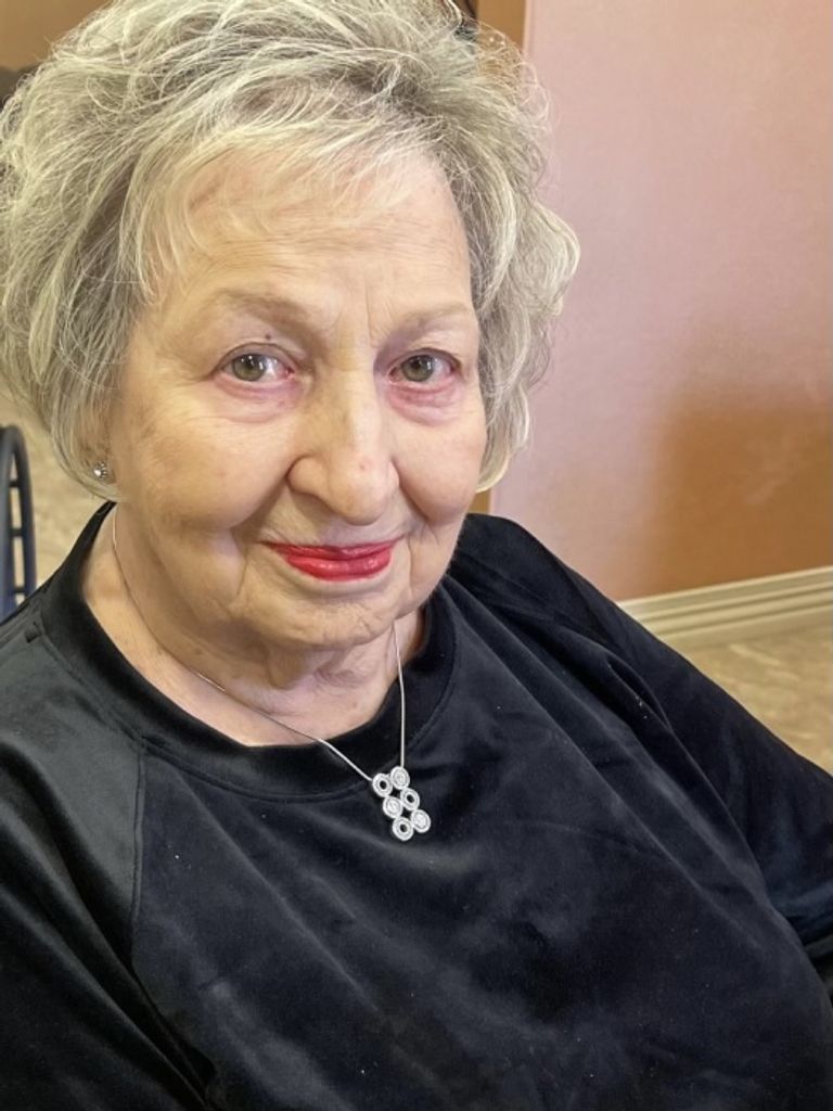 Vivian (Smith)  Davis Profile Photo