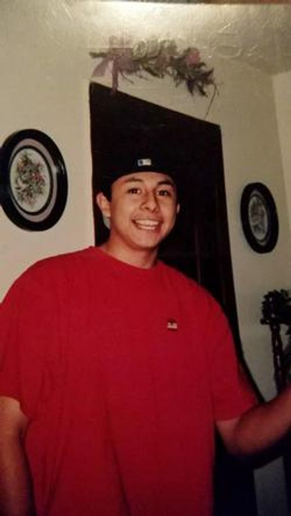 Eric James Everett Profile Photo