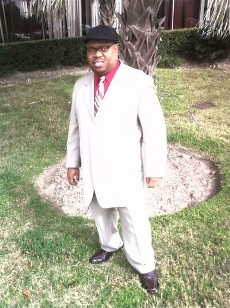 Robert Lee Francis Jr Profile Photo