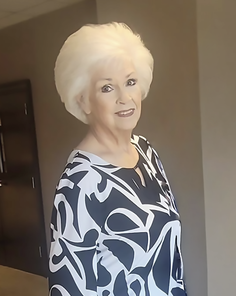 Shelley Davis Edwards Profile Photo