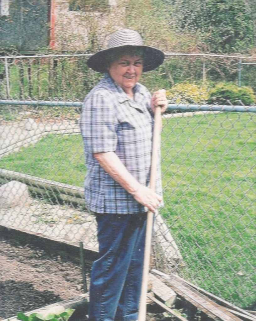 Dorothy Ethel (Hilderley)  Burton Profile Photo