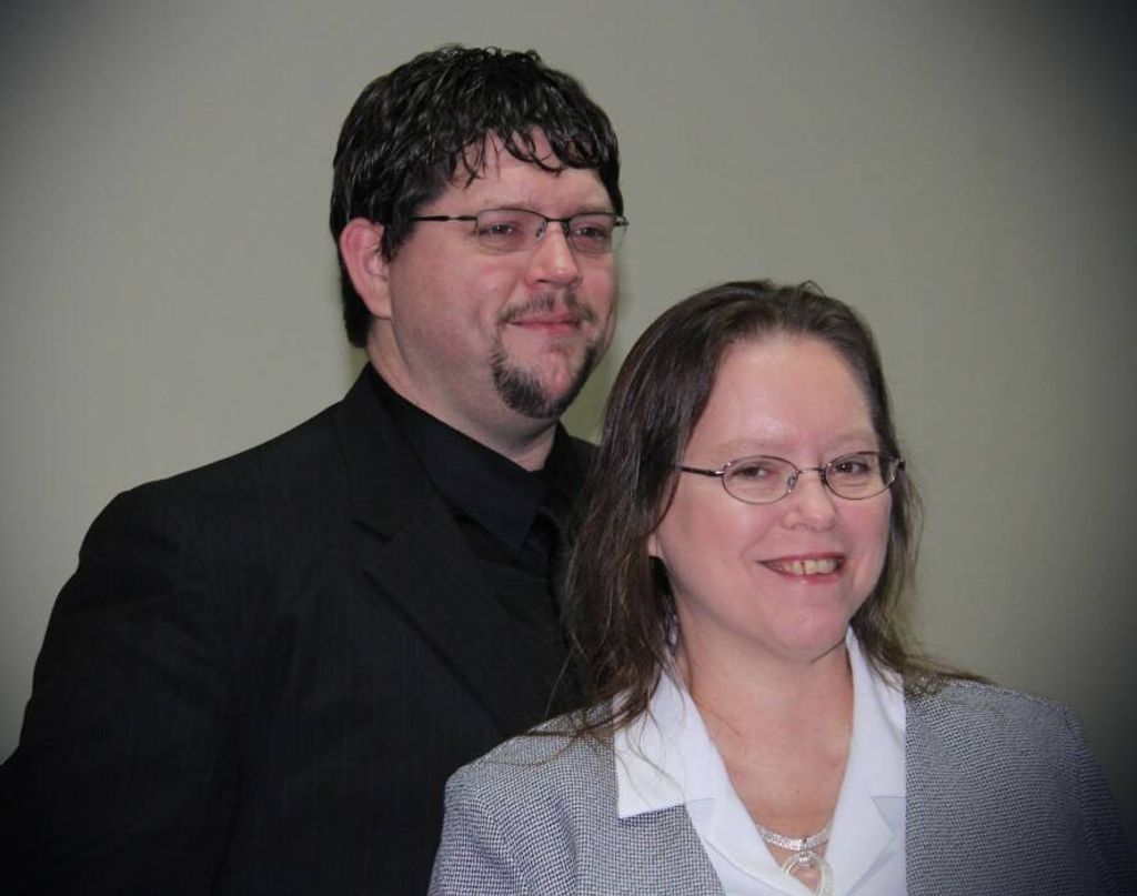 Rebecca Sue (White)  Knowles Profile Photo