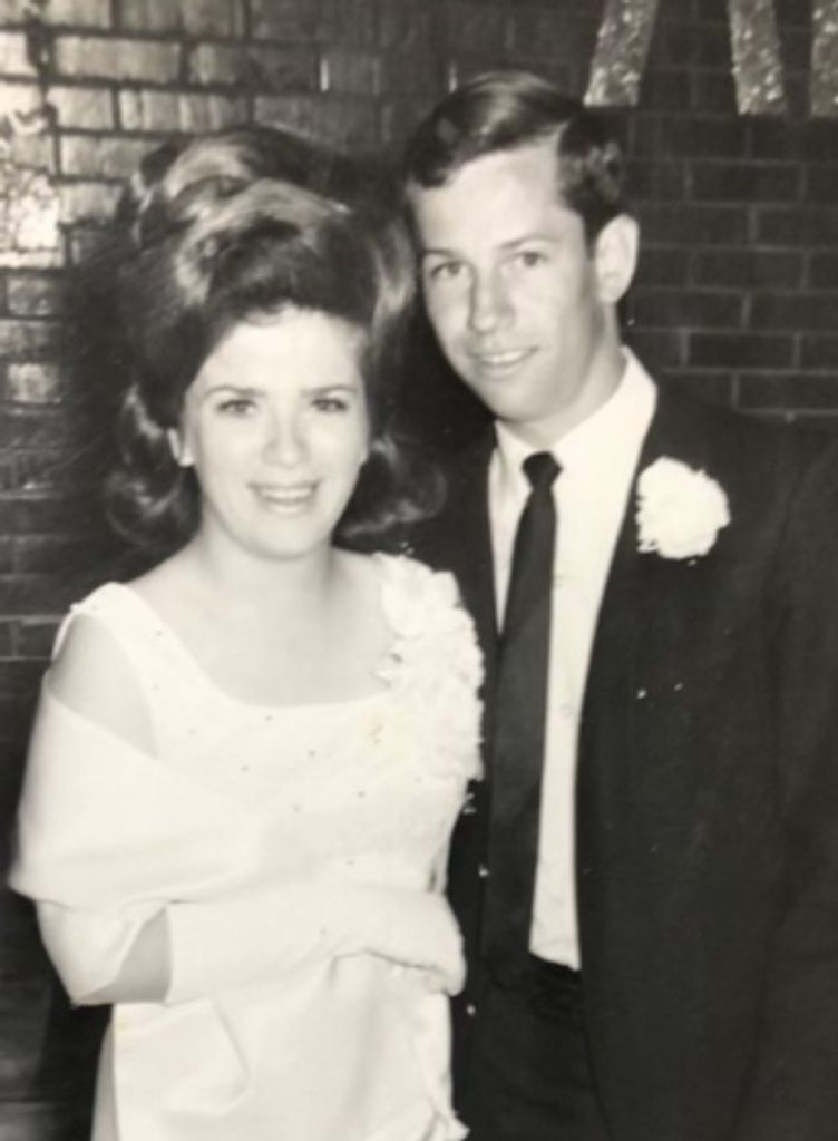 Linda "Terry" (Tayar) Mcelroy