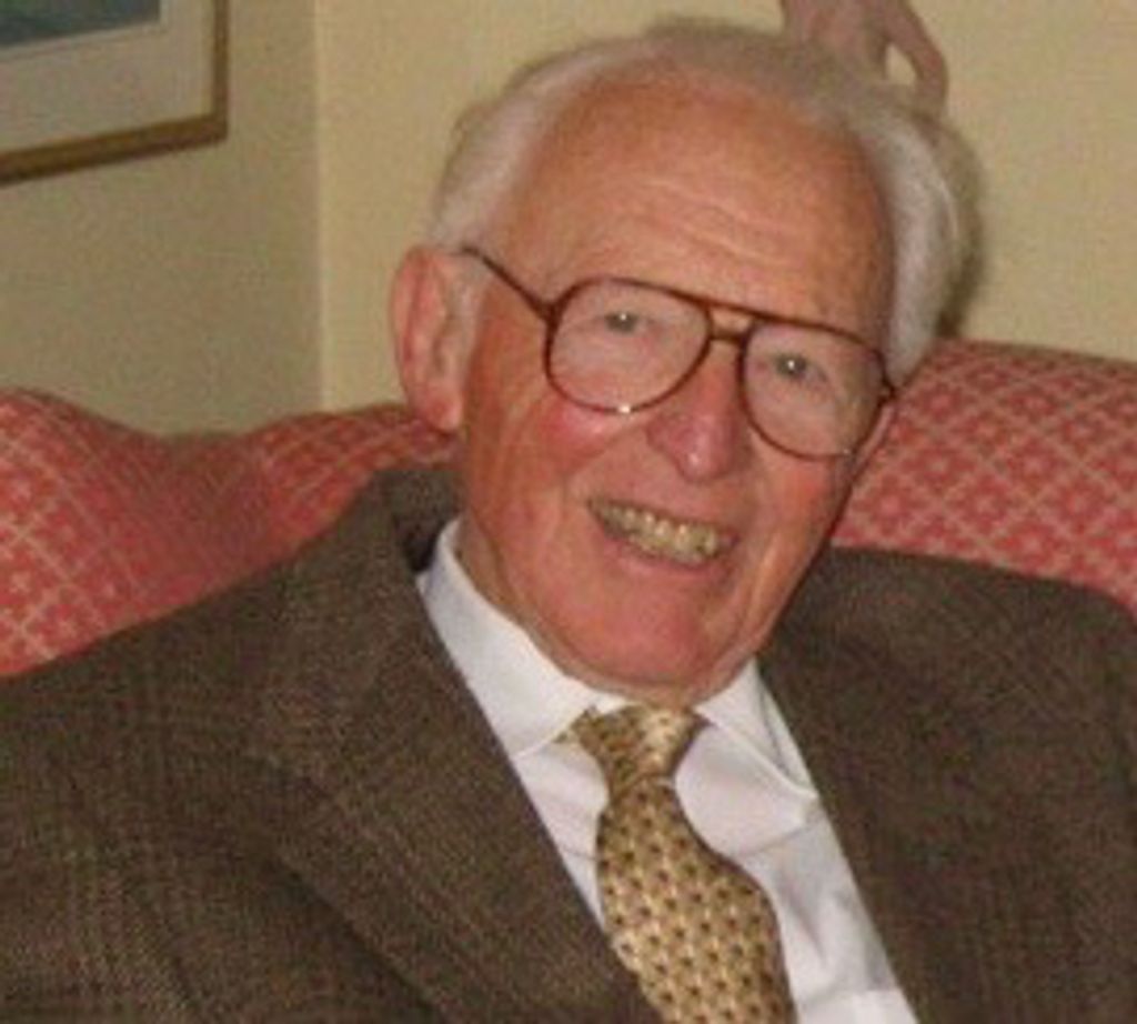 Dr. Edmund Rhett Taylor