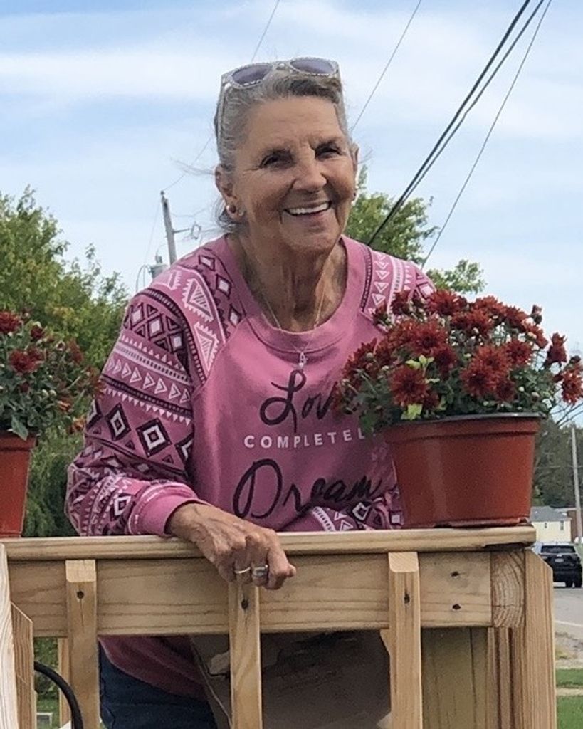 Nancy Charm Hunt Profile Photo