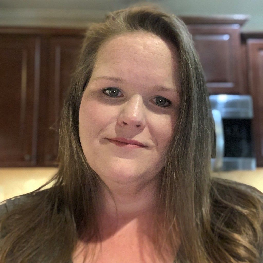 Dana Lynn Bloomfield Profile Photo