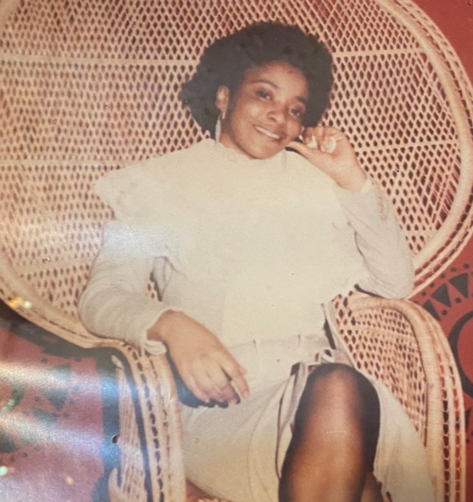Earnestine Glenn